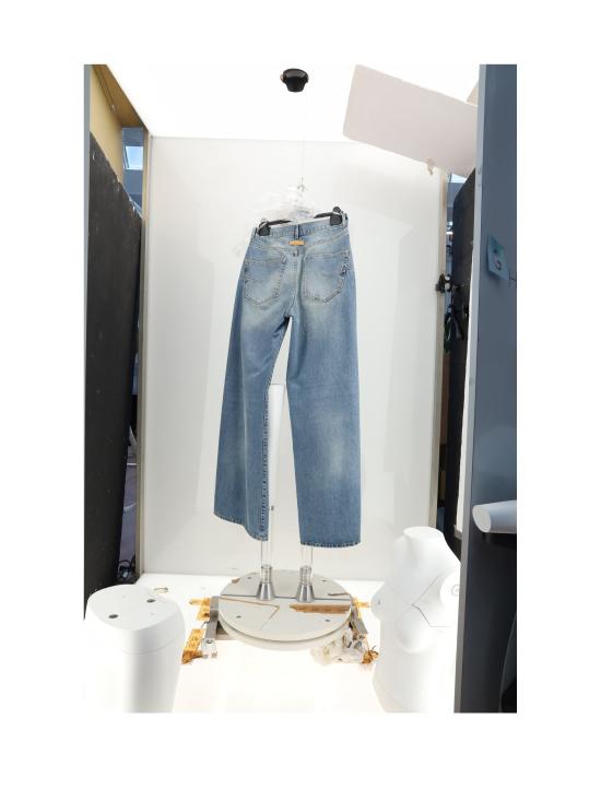 26SS 디올 데님 팬츠 612P24A3153 BLUE