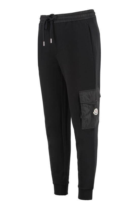 25FW 몽클레어 코튼 블렌드 조거 스웨트팬츠 K20918H00023 BLACK - MONCLER