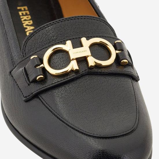 26FW 살바토레 페라가모 플랫 슈즈 01L663 BLACK - SALVATORE FERRAGAMO