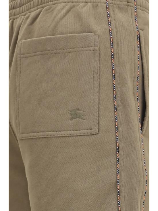 26FW 버버리 숏팬츠 8127604 BROWN