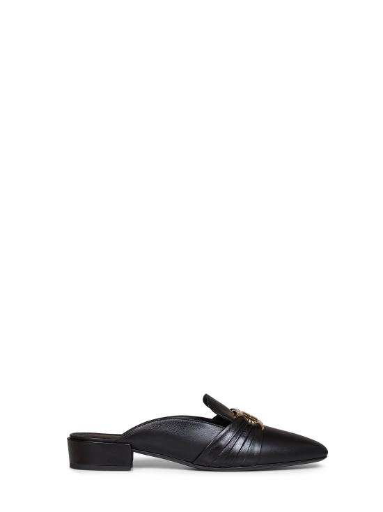 26FW 살바토레 페라가모 플랫 슈즈 01L911CORBY795366 BLACK