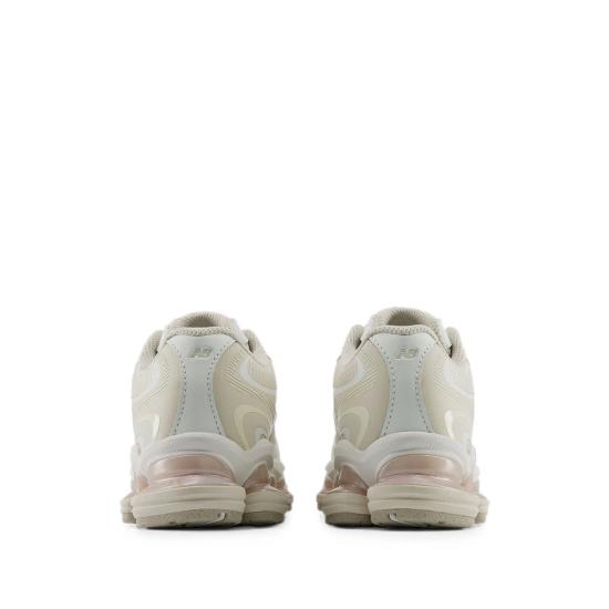 26FW 뉴발란스 스니커즈 U20004PO BEIGE - NEW BALANCE