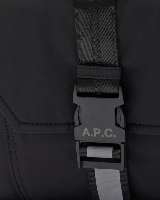 26FW 아페쎄 로고 프린트 버클 플랩 백팩 PAAGE H62631 BLACK - A.P.C.