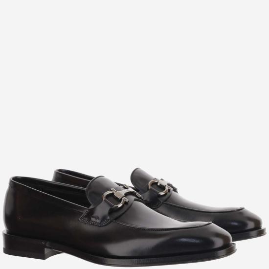  살바토레 페라가모 로퍼 페라가모 송아지 가죽  블랙 - SALVATORE FERRAGAMO