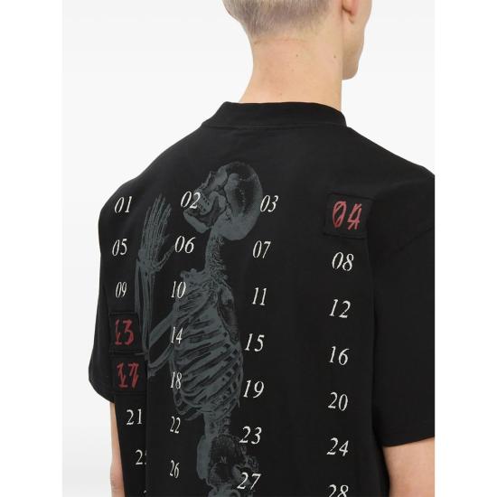 26FW 44레이블 탑 B0030669 FA706 P820 BLACK - 44 LABEL