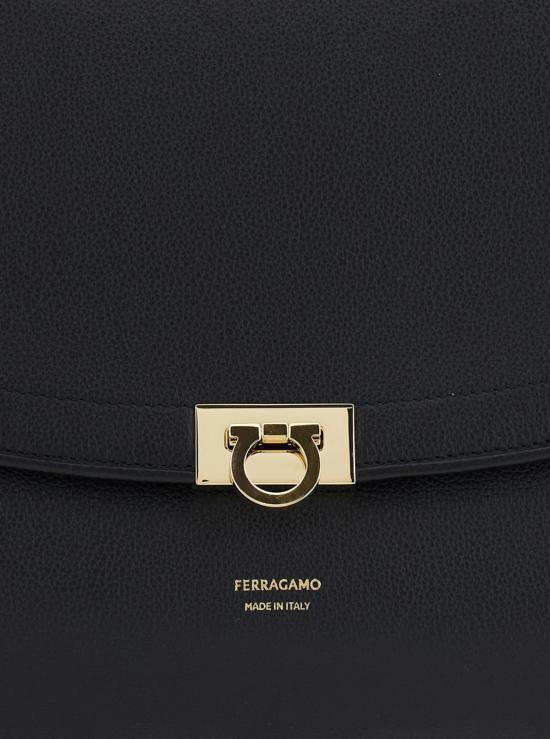  살바토레 페라가모 가방 페라가모 간치니 송아지 가죽 숄더백 블랙 - SALVATORE FERRAGAMO