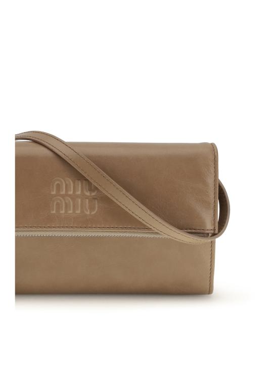 26FW 미우미우 숄더 스트랩 레더 파우치 5MT0482A44 BEIGE - MIU MIU