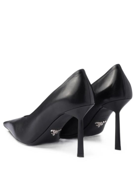 26FW 프라다 브러시드 레더 펌프스 1I685OF090 54P F0002 NERO - PRADA