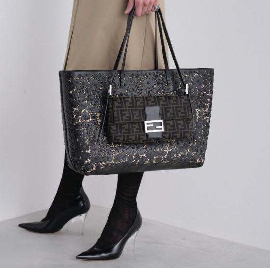 26FW 펜디 바게트 토트백 8BR850 B17AF14YN TABACCO MORO - FENDI