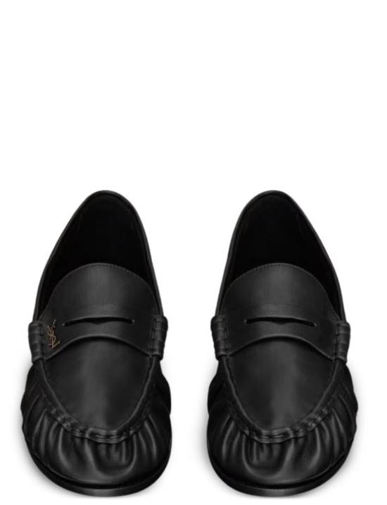 26FW 생로랑 매트 레더 서플 르 로퍼 8394712 5VAA1000 Nero - SAINT LAURENT