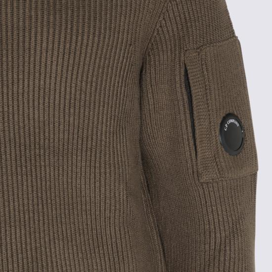 26FW 씨피 컴퍼니 니트웨어 21CMKN101A006608A683 Brown - C.P. COMPANY