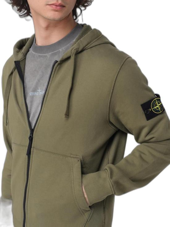 26FW 스톤 아일랜드 오가닉 코튼 플리스 레귤러 핏 후드 집업 6100061S0051V005G VERDE - STONE ISLAND