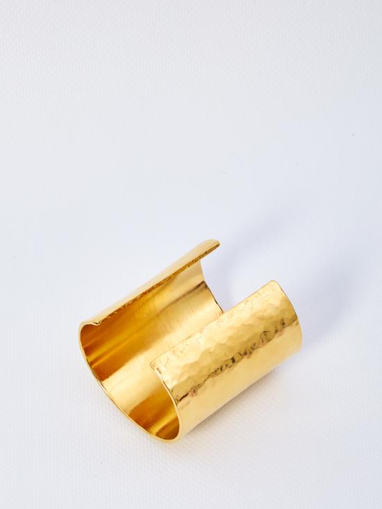 26SS 생로랑 카산드라 커프 메탈 831752Y1500 8060 GOLD - SAINT LAURENT