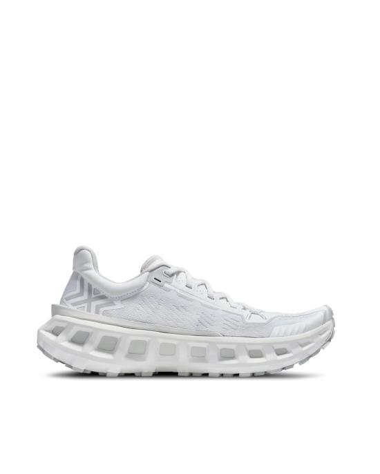26FW 엑스바이오닉 스니커즈 5828892 White