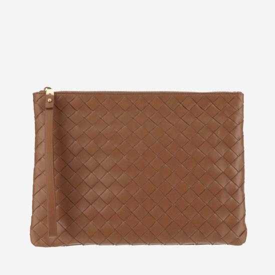  보테가베네타 가방 보테가 베네타 미디엄 플랫 인트레치아토 파우치 브라운 - BOTTEGA VENETA