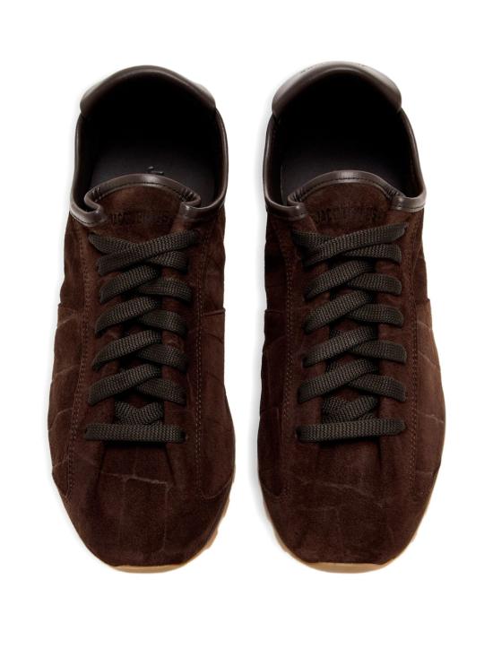26FW 자크뮈스 스니커즈 FOM00175AC07A10 880 DARK BROWN - JACQUEMUS