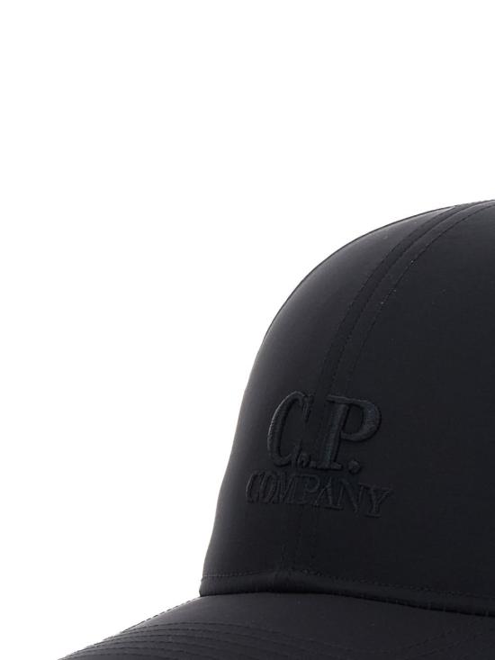 26FW 씨피 컴퍼니 볼캡 RCCMAC748A110545A 999 Black - C.P. COMPANY