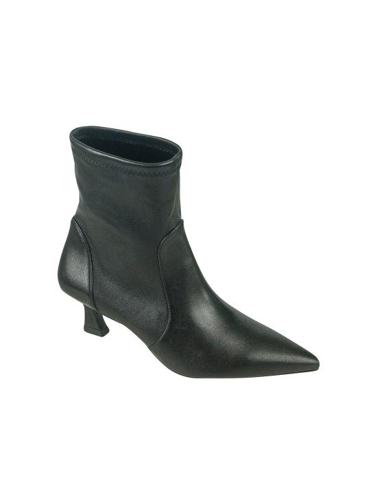 26FW 스튜어트 와이츠먼 부츠 VINNIE BOOTIE 50 BLACK