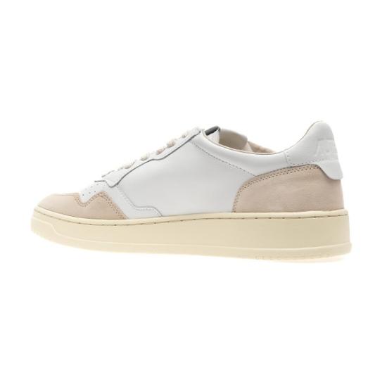 26FW 오트리 메달리스트 로우 스니커즈 AULMLS33 White - AUTRY
