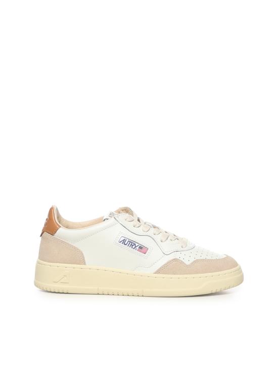 26FW 오트리 메달리스트 로우 스니커즈 AULM LS16 WHITE GOLD