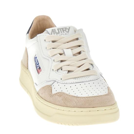 26FW 오트리 메달리스트 로우 스니커즈 AULMLS28 White - AUTRY