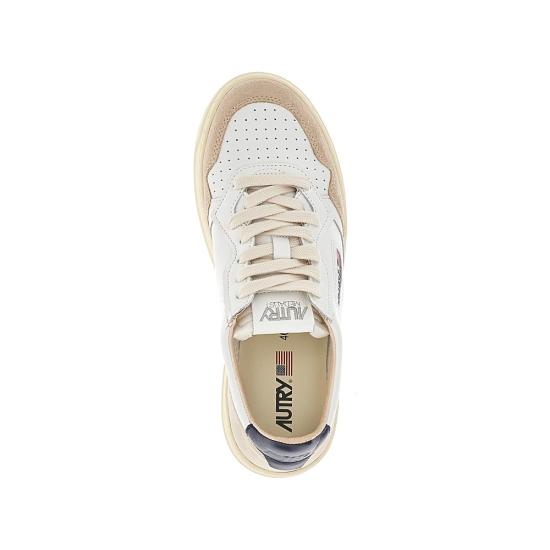 26FW 오트리 메달리스트 로우 스니커즈 AULMLS28 White - AUTRY