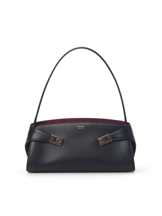 26FW 살바토레 페라가모 숄더백 21A712 795208001 BLACK