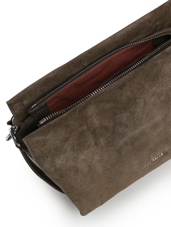 26FW 코치넬리 토트백 E1P6P580101 W25 MUD - COCCINELLE