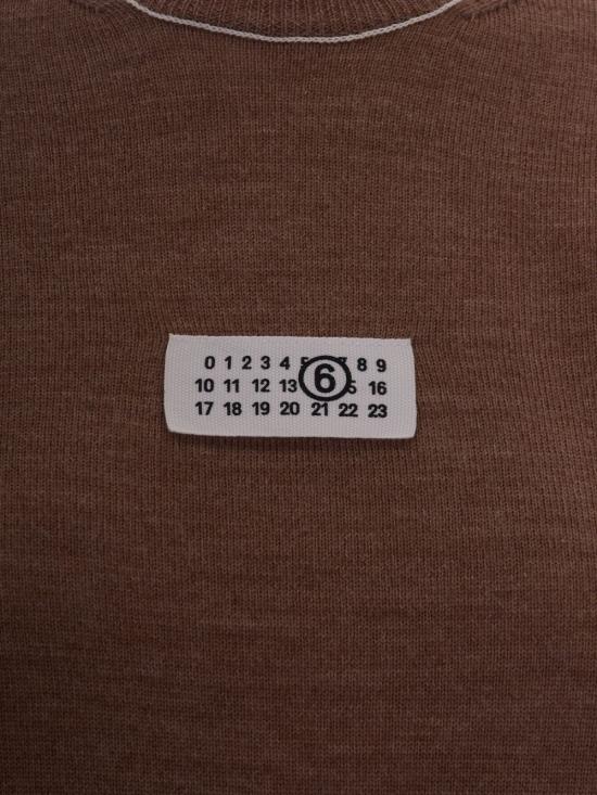 26FW MM6 메종마르지엘라 스웨터 S52HL0066 M13037130 - MM6 MAISON MARGIELA