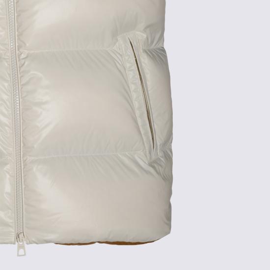 26FW 몽클레어 울트라 나일론 쉘 패딩 조끼 L20911A00197 596XEP03 WHITE - MONCLER