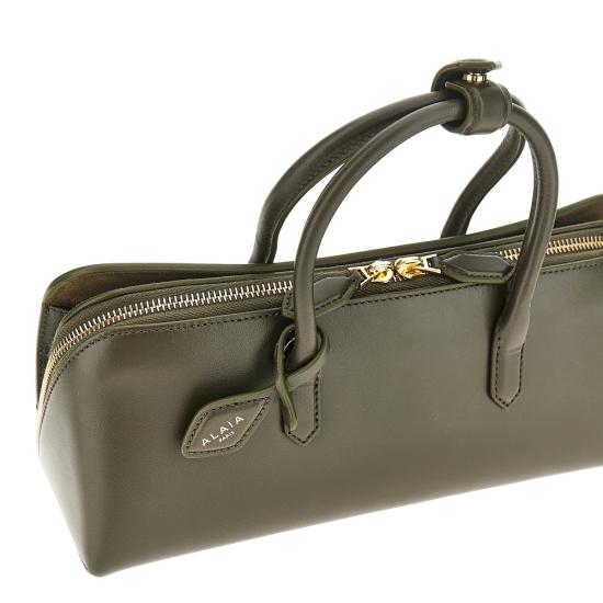 26FW 알라이아 카무플라주 델타 백 스몰 백 AA1L1015I255 Green - ALAIA