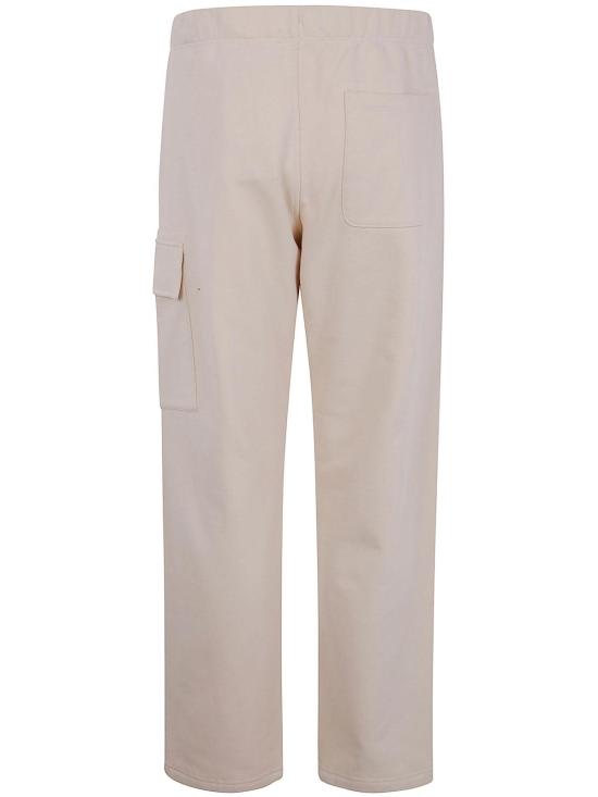 25FW 씨피 컴퍼니 다이애그널 레이즈드 플리스 카고 스웨트팬츠 19CMSP141A005086W402 NUDE NEUTRALS - C.P. COMPANY