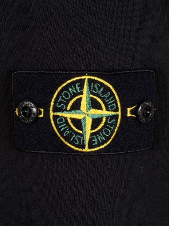 26FW 스톤 아일랜드 오가닉 코튼 플리스 레귤러 핏 후드 집업 6100061 S0051V0029 Black - STONE ISLAND