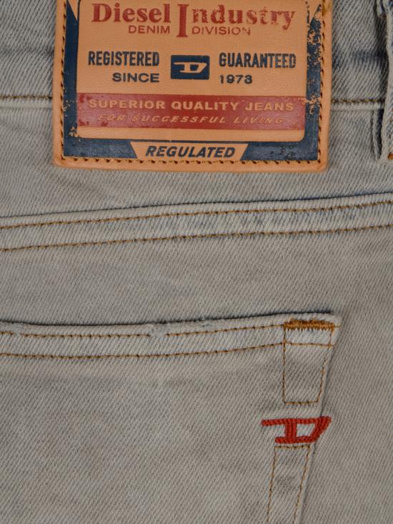 26SS 디젤 데님 팬츠 A03624 09N4701 - DIESEL