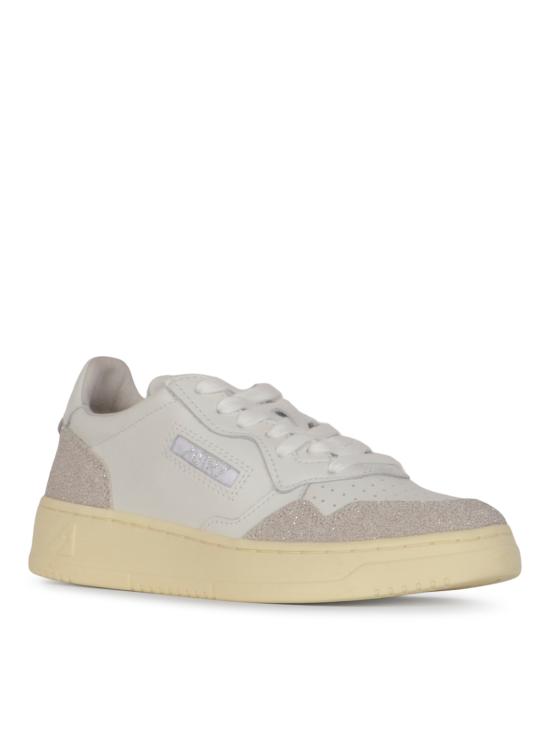 26SS 오트리 메달리스트 로우 레더 스니커즈 AULW PK01 SOFLEA SPK WHT GREY - AUTRY