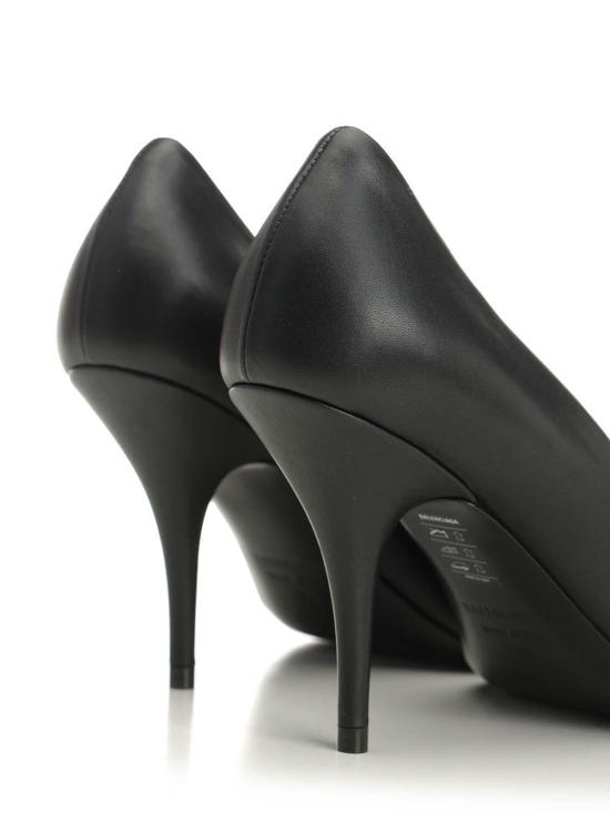 26FW 발렌시아가 에비뉴 BB 에디터 펌프스 845393WA9191080 BLACK - BALENCIAGA