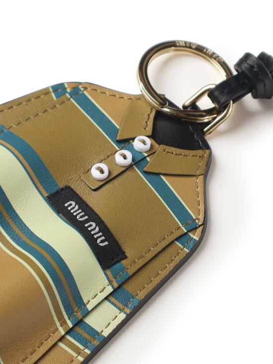 26FW 미우미우 키링 5TL601 2IGEF0037 SENAPE - MIU MIU
