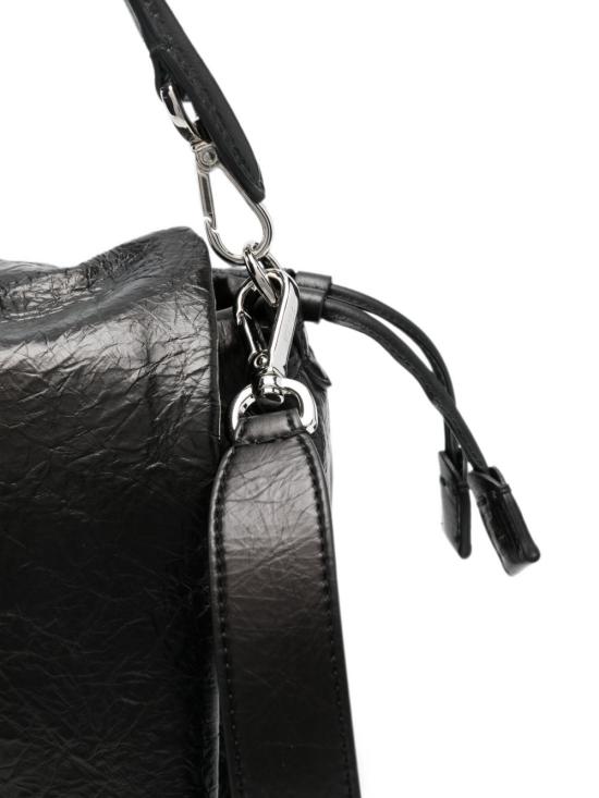 26FW 펜디 바게트 소프트 대형 가죽 숄더백 8BR857 B14MF0QA1 NERO - FENDI