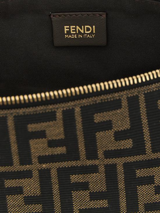 26FW 펜디 클러치/파우치 베니티 클러치 브라운 - FENDI