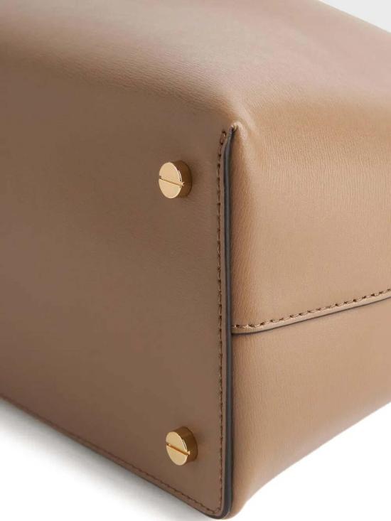 26FW 토템 토트백 234WAL956LE0025033 BROWN - TOTEME