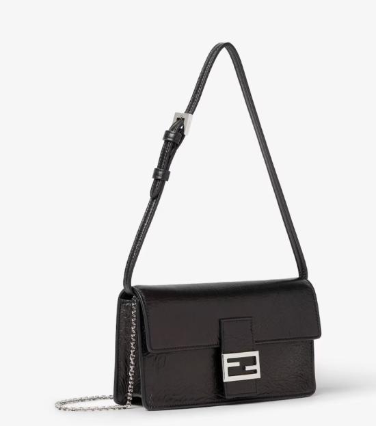 26FW 펜디 가방 8M0602 B14MF0QA1 BLACK - FENDI