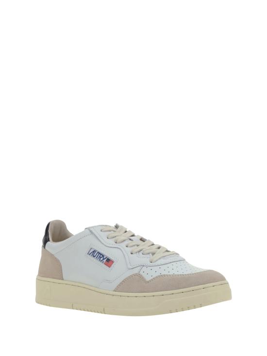 26SS 오트리 메달리스트 로우 스니커즈 AULMLS21 WHITE