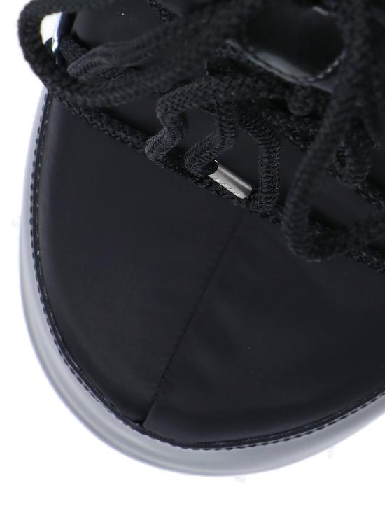 26FW 문부츠 아이콘 글랜스 플래티넘 새틴 부츠 80D1401680 N001 Black - MOON BOOT