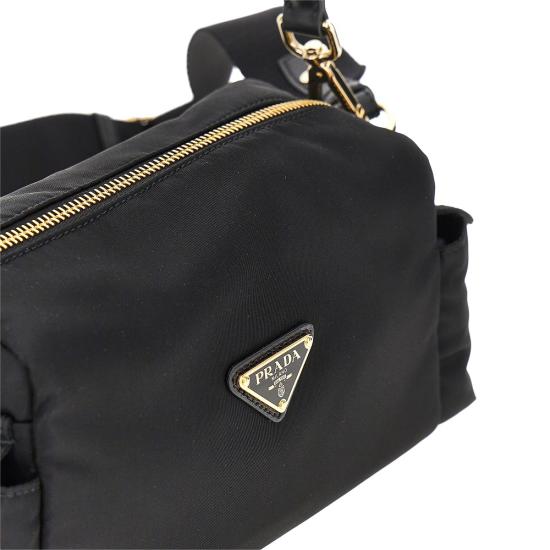 26FW 프라다 익스플로어 스몰 리나일론 및 가죽 숄더백 1BH232VNOORDLN Black - PRADA