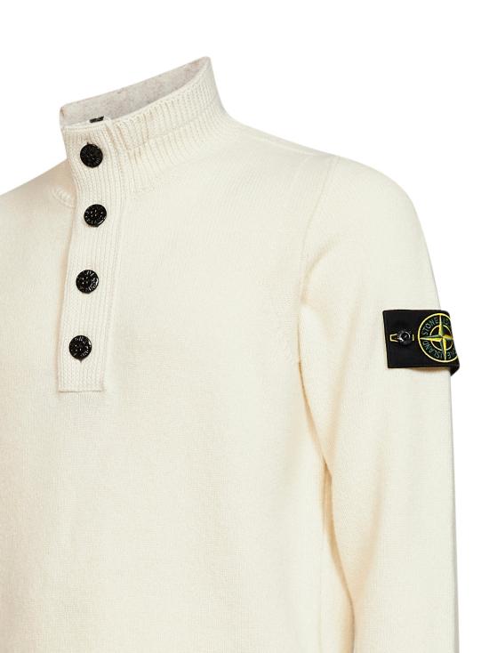 26FW 스톤 아일랜드 로고 패치 하이넥 버튼 울 스웨터 L2S15 5100040 S00A3 V0093 IVORY DOM - STONE ISLAND