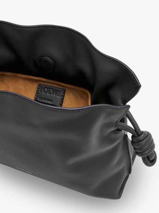26FW 로에베 나파 카프스킨 미니 플라멘코 클러치 A411FC2XA6 BLACK - LOEWE
