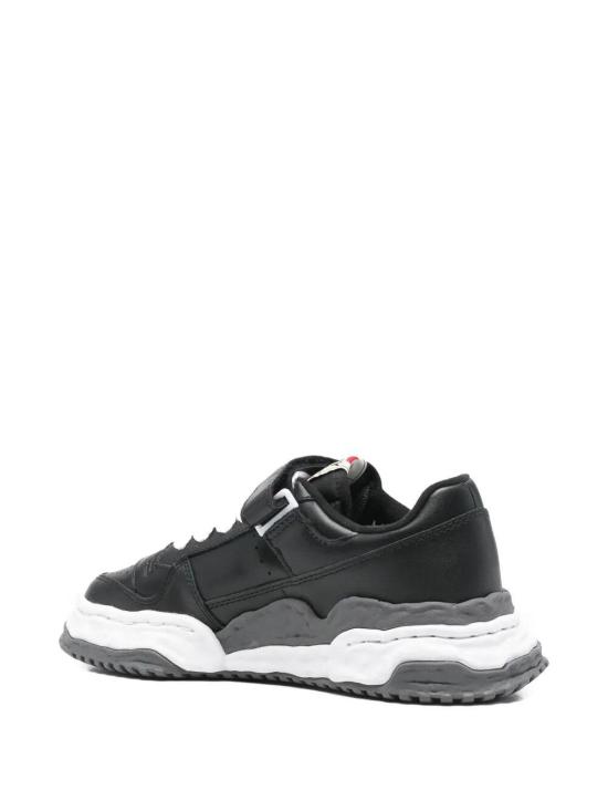 25FW 메종 미하라 야스히로 키스 OG솔 가죽 로우탑 스니커즈 A15FW738BLACK - MAISON MIHARA YASUHIRO