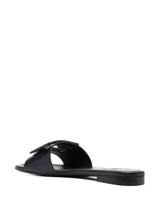  펜디 바게트 레더 슬라이드 8R8136 AE7TF0ABB BLACK - FENDI