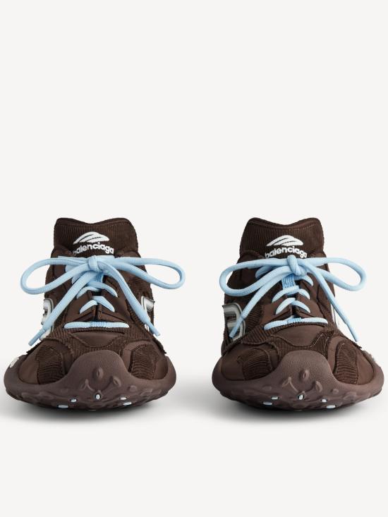  발렌시아가 먼데이 울트라 스니커즈 853508 WMNDI2994 BROWN - BALENCIAGA