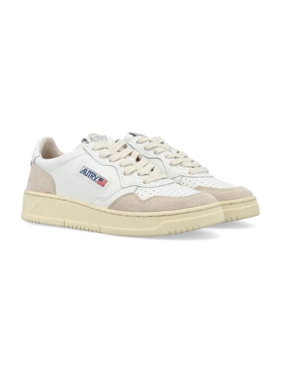 26FW 오트리 메달리스트 로우 스니커즈 AULMLS33 WW WHITE - AUTRY